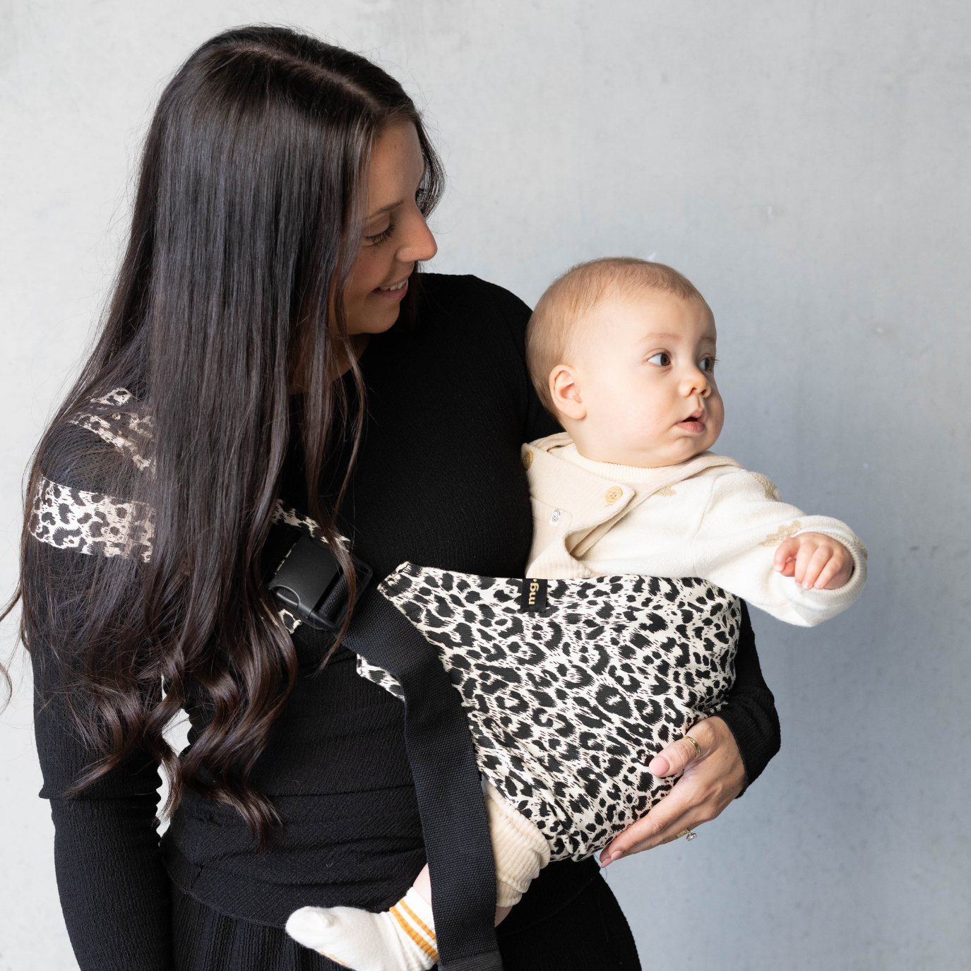 The MummaGogo™️ Toddler Carrier