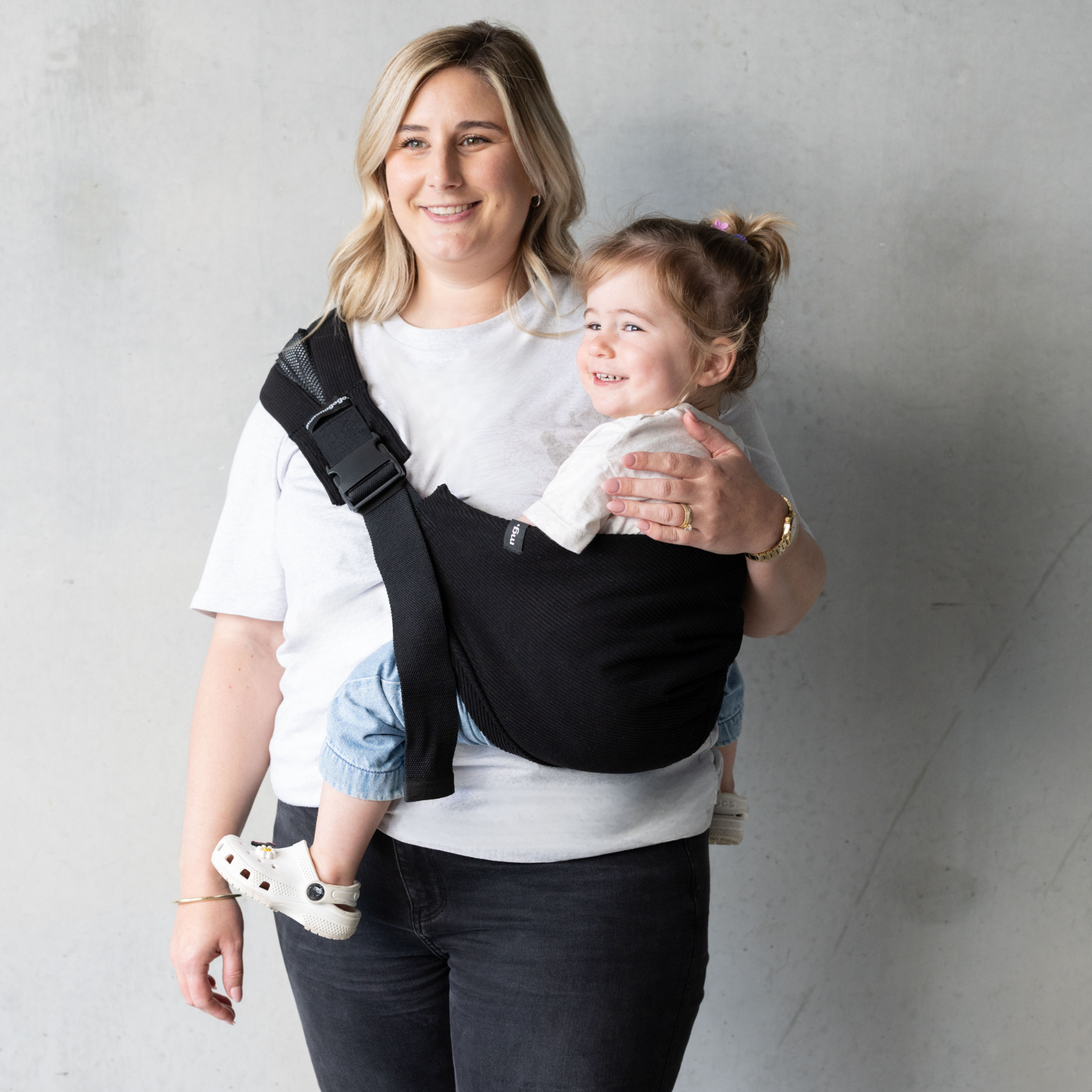 The MummaGogo™️ Toddler Carrier