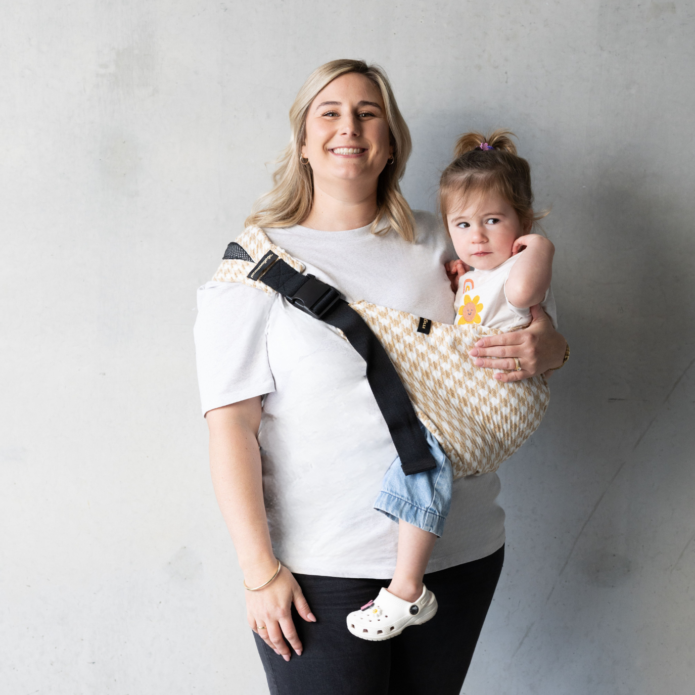 The MummaGogo™️ Toddler Carrier