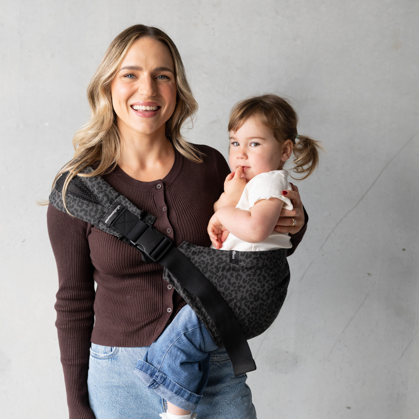 The MummaGogo™️ Toddler Carrier