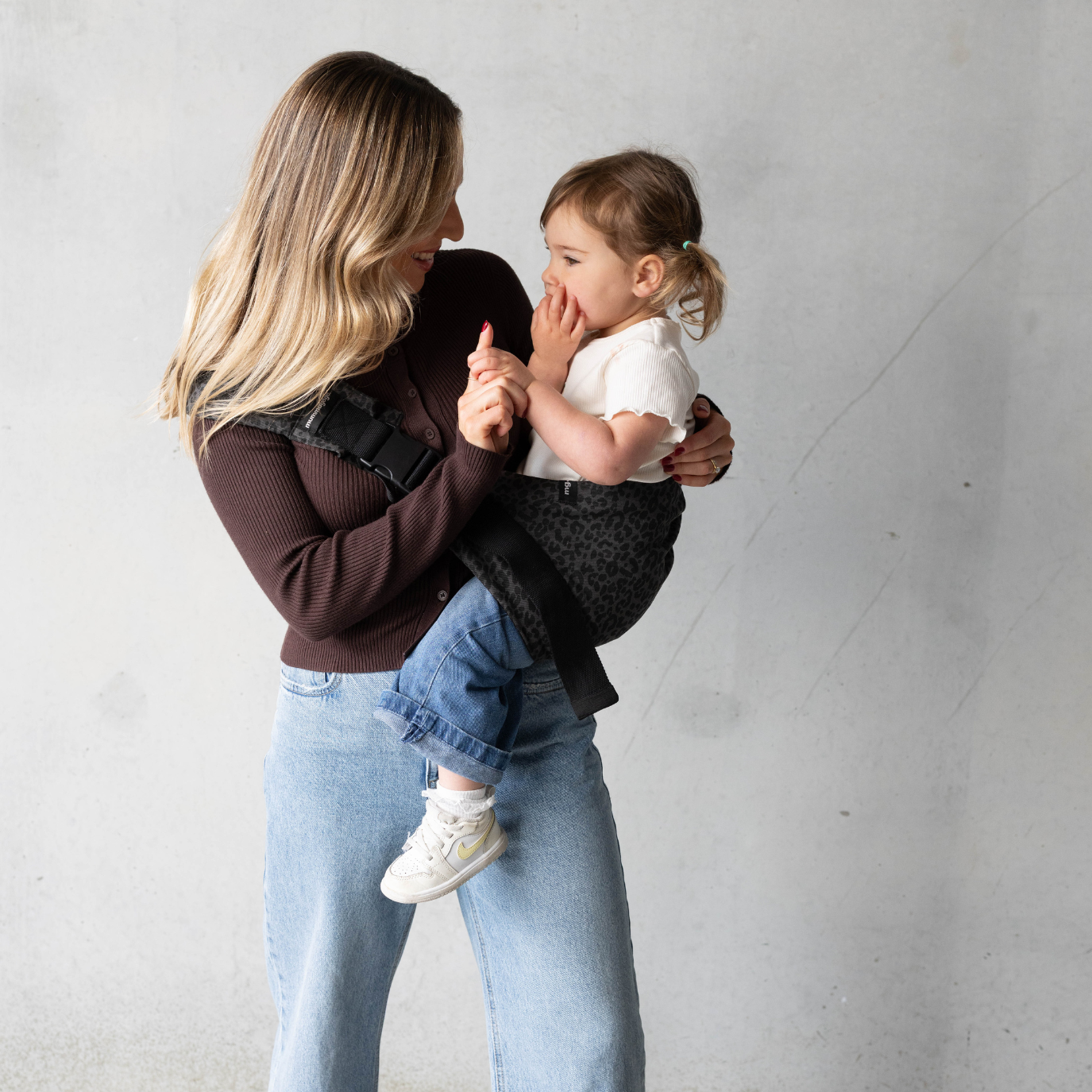 The MummaGogo™️ Toddler Carrier